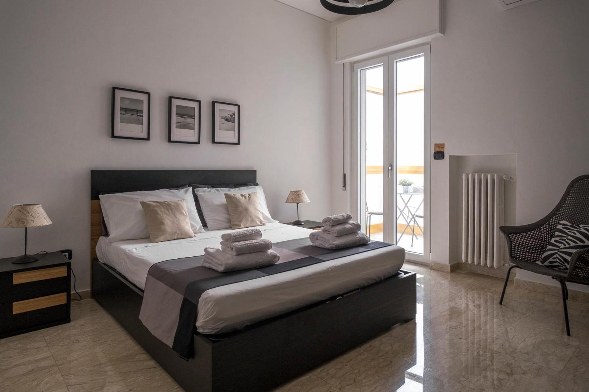 Caliph House 128 Apartment Bari Exterior photo