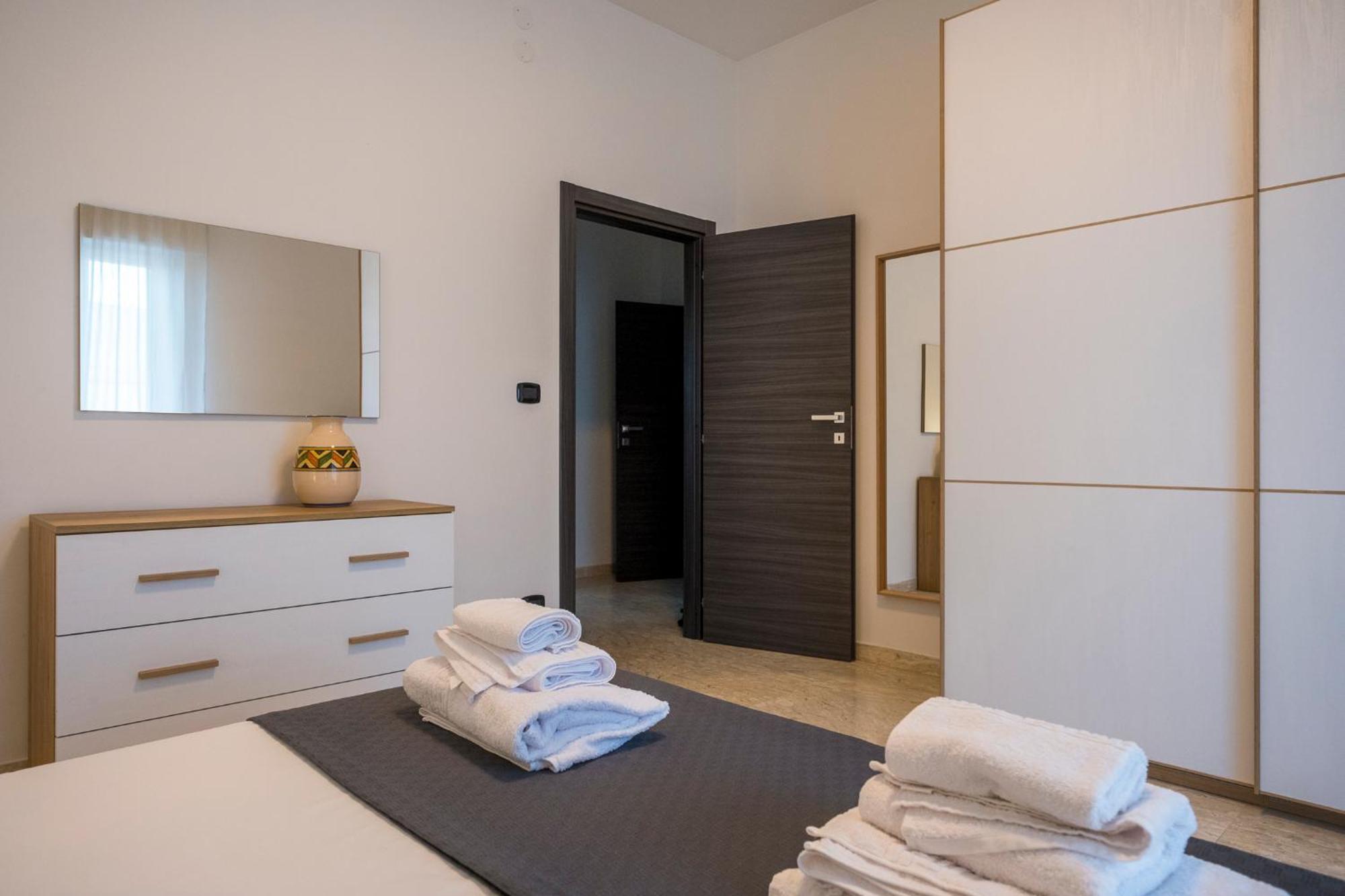 Caliph House 128 Apartment Bari Exterior photo